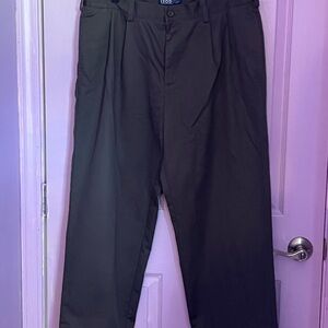 Izod Men's Dark Gray Dress Pants